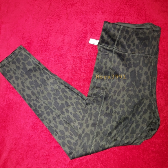 Victoria Secret Legging size 16(XL) NWT - Picture 7 of 7
